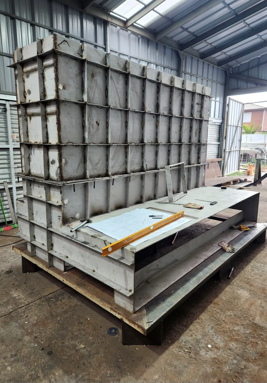 Estructura de acero lista para montar